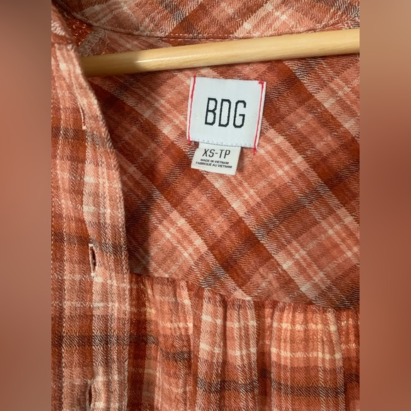 BDG Flannel - Picture 3 of 5